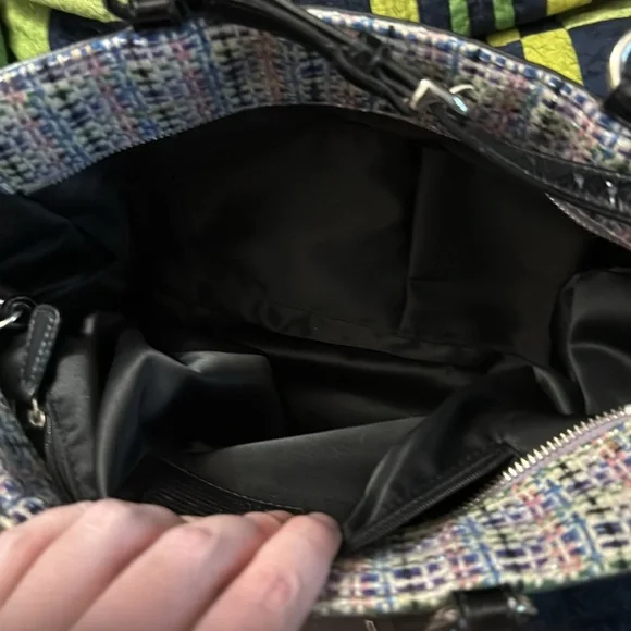 Coach Tweed Shoulder Bag with Black Trim - Picture 12 of 16